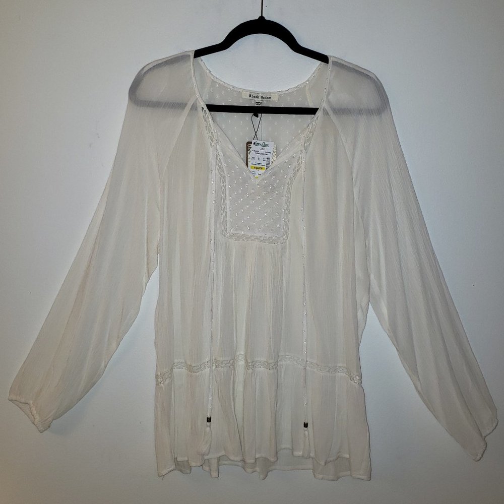 (NWT) Black Rainn Off-White Long Sleeve Peasant Blouse.  Size L.